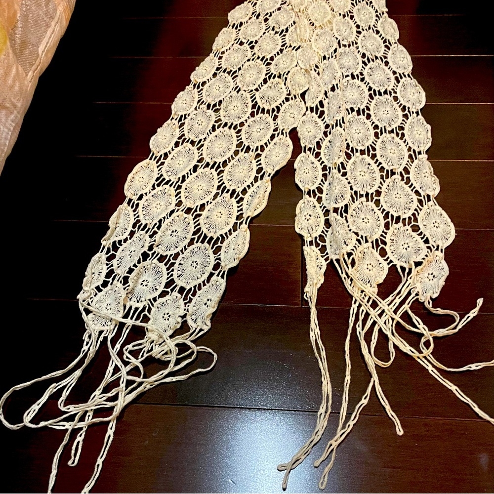 H&M Crotchet Scarf